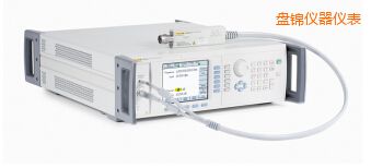 �P(p��n)�\Low Phase Noise Reference Source