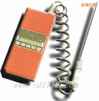 ǭ�϶�����̼�z�y�x